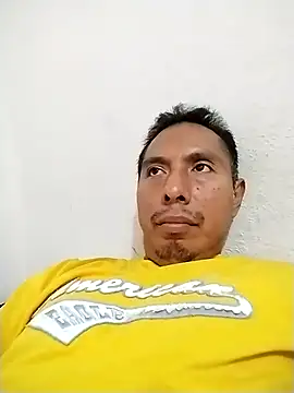 Snapshot of desnudo_Sexoxo chatting on March 7, 2025, 2:25 am desnudo Sexoxo online show from March 7, 2025, 2:25 am