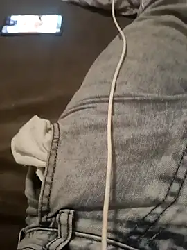 dark8in online show from April 13, 2026, 1:20 am