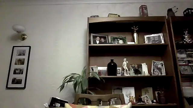 joegalea online show from April 1, 2026, 10:50 pm