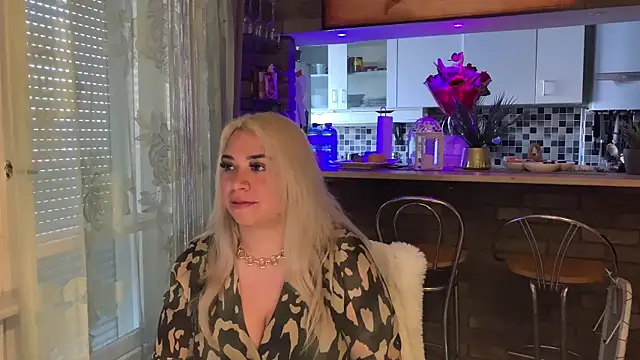 Monageil online show from March 10, 2025, 1:10 pm