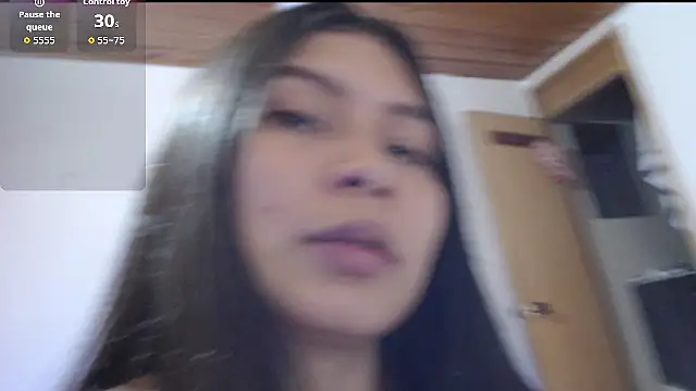 evolet01 online show from October 15, 2025, 8:50 pm