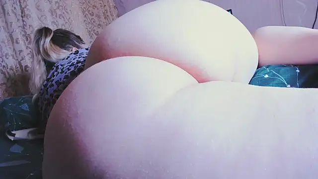 Snapshot of nast-yy chatting on February 15, 2025, 2:04 am nast-yy online show from February 15, 2025, 2:04 am