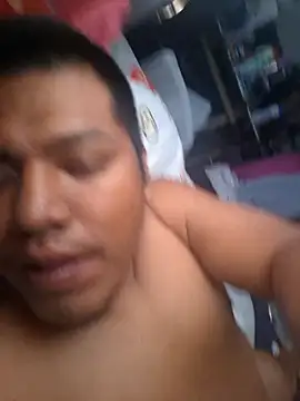 Snapshot of juliopantoja chatting on March 4, 2026, 4:04 pm juliopantoja online show from March 4, 2026, 4:04 pm