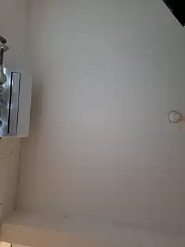 Snapshot of juliopantoja chatting on May 10, 2026, 8:54 pm juliopantoja online show from May 10, 2026, 8:54 pm