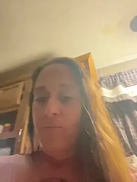 SexyFuckers1115 online show from September 17, 2025, 6:37 am