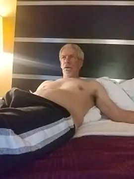 Biknight online show from February 27, 2026, 3:40 am