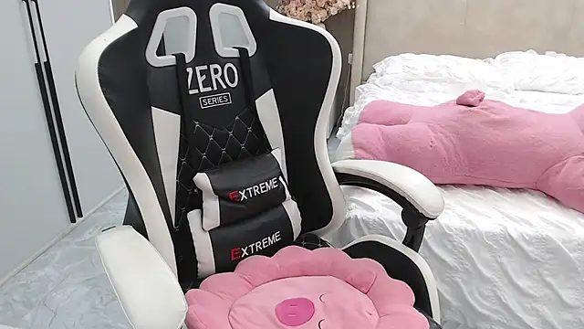 Hanako love online show from January 10, 2026, 2:45 pm