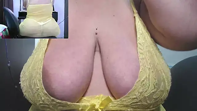 zoe hotxxx online show from November 9, 2025, 2:37 am