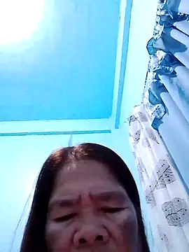 Snapshot of sexylizzy4u chatting on March 5, 2025, 8:00 pm sexylizzy4u online show from March 5, 2025, 8:00 pm