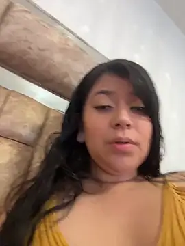 emilyjohanson online show from May 15, 2026, 5:00 pm