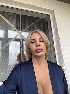 Hotnessi online show from October 25, 2025, 6:45 am