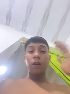 Thiagoo Frost online show from November 8, 2025, 8:45 pm