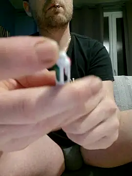 tom sauwer online show from March 21, 2026, 1:40 am