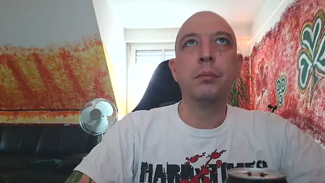 Snapshot of sextoy911 chatting on December 22, 2025, 9:31 am sextoy911 online show from December 22, 2025, 9:31 am