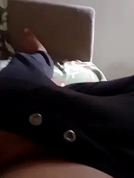 garoto1997 online show from October 31, 2025, 4:58 pm