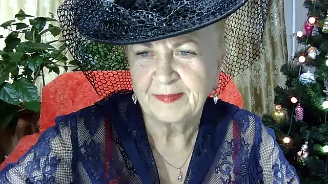 Emma52610 online show from January 16, 2025, 7:28 am