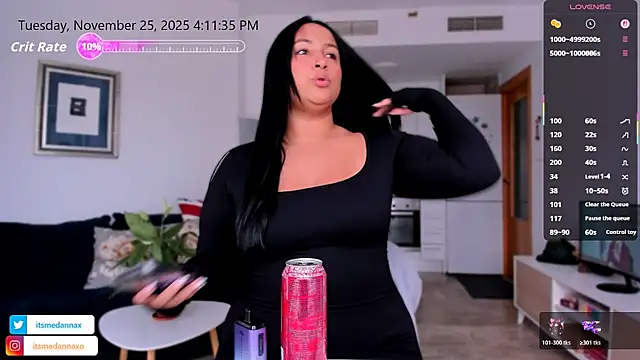 DannaaMeliza online show from November 25, 2025, 3:12 pm