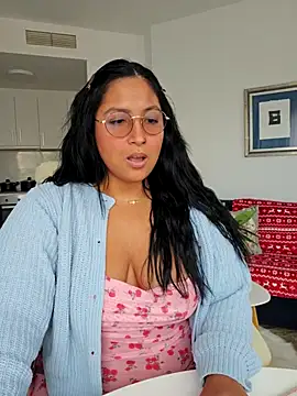 DannaaMeliza online show from December 5, 2025, 12:48 pm