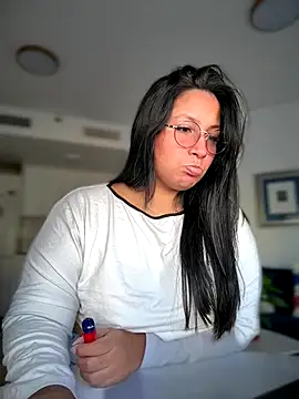 DannaaMeliza online show from October 30, 2025, 10:13 am