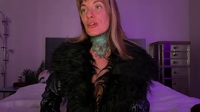 Snapshot of airgeadx chatting on February 15, 2026, 11:25 pm airgeadx online show from February 15, 2026, 11:25 pm