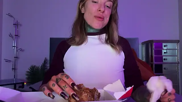 Snapshot of airgeadx chatting on February 7, 2026, 10:29 pm airgeadx online show from February 7, 2026, 10:29 pm