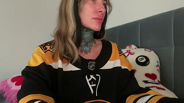 airgeadx online show from April 10, 2026, 2:24 pm