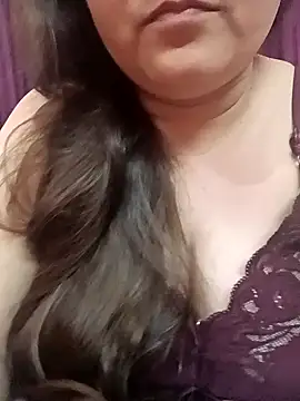 naughtymadam online show from February 5, 2025, 5:52 am