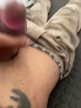 Snapshot of descret_19 chatting on March 16, 2026, 3:37 pm descret 19 online show from March 16, 2026, 3:37 pm