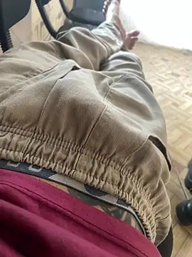 Snapshot of descret_19 chatting on March 23, 2026, 3:34 pm descret 19 online show from March 23, 2026, 3:34 pm