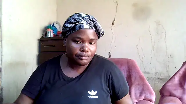 sexybigboobz online show from December 5, 2025, 5:28 am