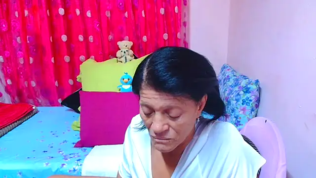 SLUTTYROXY online show from February 24, 2026, 6:03 am