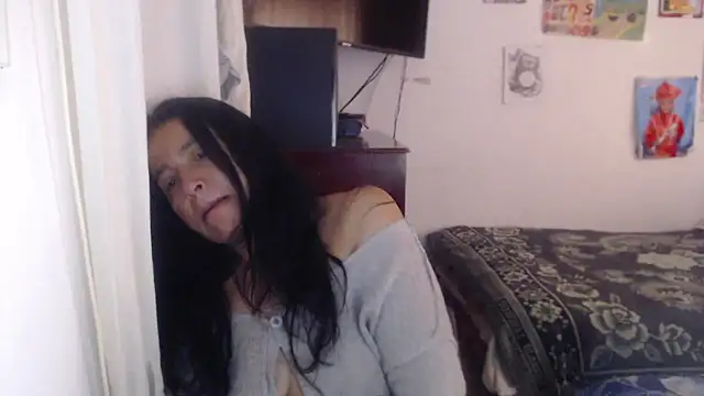 stefilove10 online show from January 29, 2025, 4:52 pm