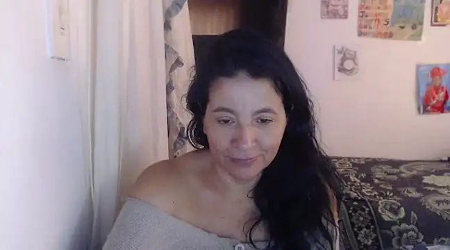 stefilove10 online show from February 26, 2025, 4:49 pm