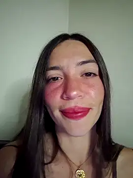 loveuu-bae online show from November 11, 2025, 1:00 am