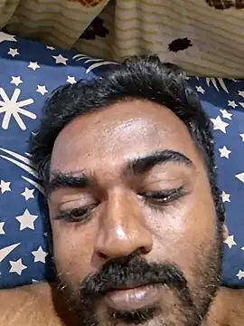Snapshot of BlackHairy_man chatting on June 29, 2026, 11:32 am BlackHairy man online show from June 29, 2026, 11:32 am