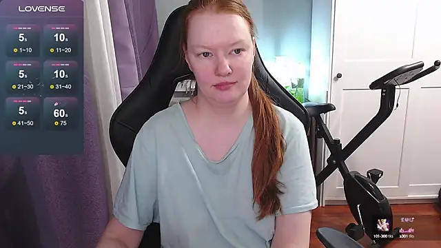 Lady Inari online show from September 23, 2025, 6:37 pm