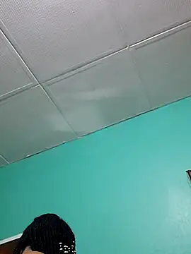 HONEYSWEETS LIVE online show from October 30, 2025, 6:12 am