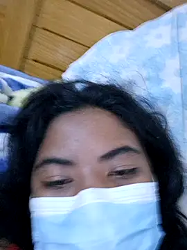 Artinah22 online show from November 12, 2025, 9:18 pm