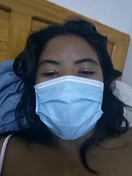 Snapshot of Artinah22 chatting on February 12, 2026, 12:21 am Artinah22 online show from February 12, 2026, 12:21 am