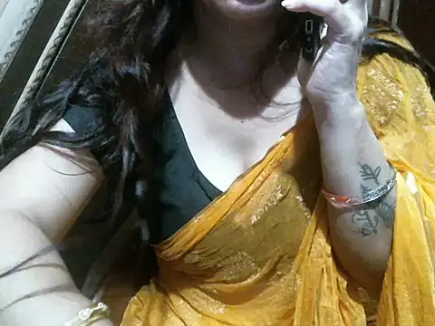 Snapshot of UrsMansi chatting on July 13, 2026, 4:01 am UrsMansi online show from July 13, 2026, 4:01 am