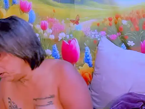 indianroxy online show from November 6, 2025, 4:22 pm