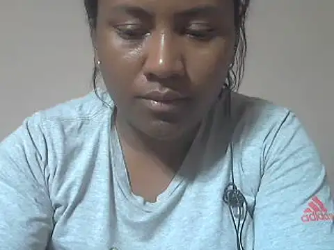 Snapshot of cutybigass chatting on July 6, 2026, 5:37 pm cutybigass online show from July 6, 2026, 5:37 pm