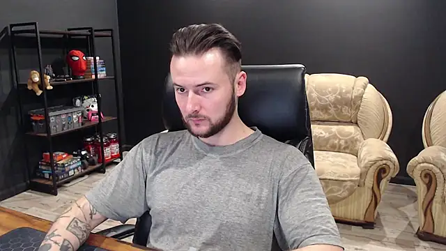 MihasikD online show from December 18, 2025, 12:31 pm