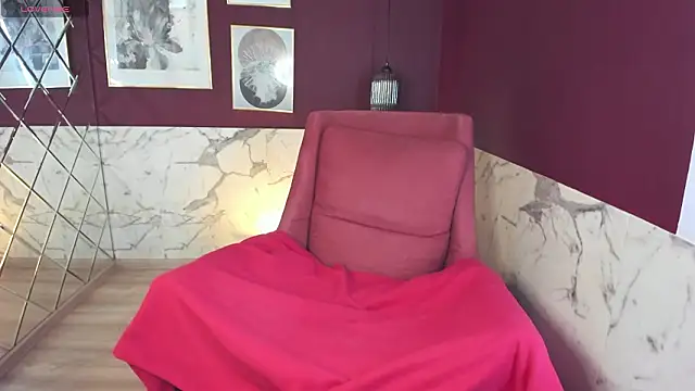 Snapshot of KellyPerfection chatting on February 9, 2026, 6:17 pm KellyPerfection online show from February 9, 2026, 6:17 pm