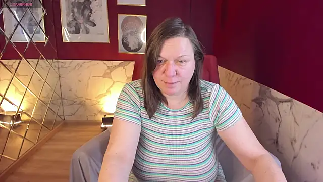 KellyPerfection online show from January 17, 2026, 5:44 am