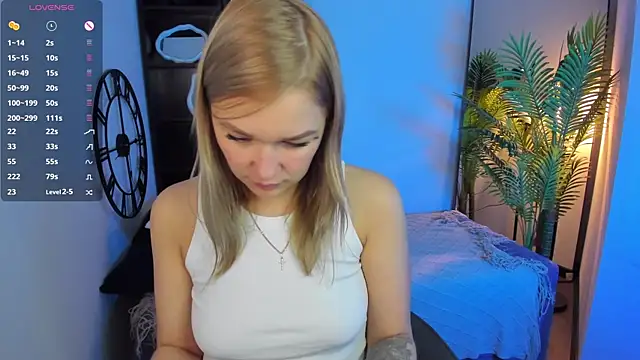 BellaDreamy online show from November 14, 2025, 9:13 am