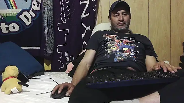 dantehot2020 online show from February 4, 2026, 2:17 am