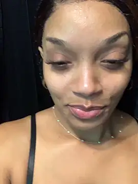 Rakiyahcharms online show from November 1, 2025, 10:25 pm