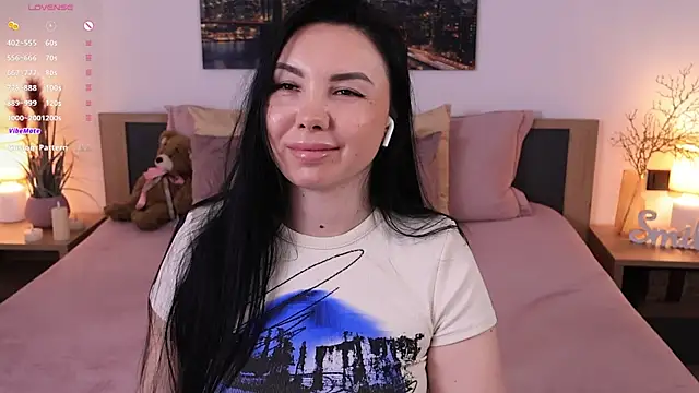 Snapshot of Leila__Sweet chatting on February 21, 2025, 10:39 am Leila  Sweet online show from February 21, 2025, 10:39 am