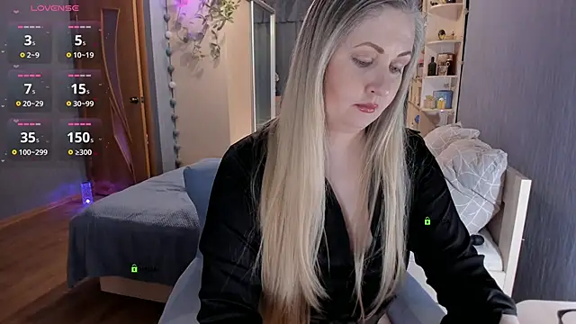 SweetLanna online show from December 24, 2024, 3:27 am